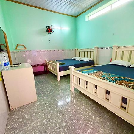 Thuy Hang Motel Long Hai Bagian luar foto