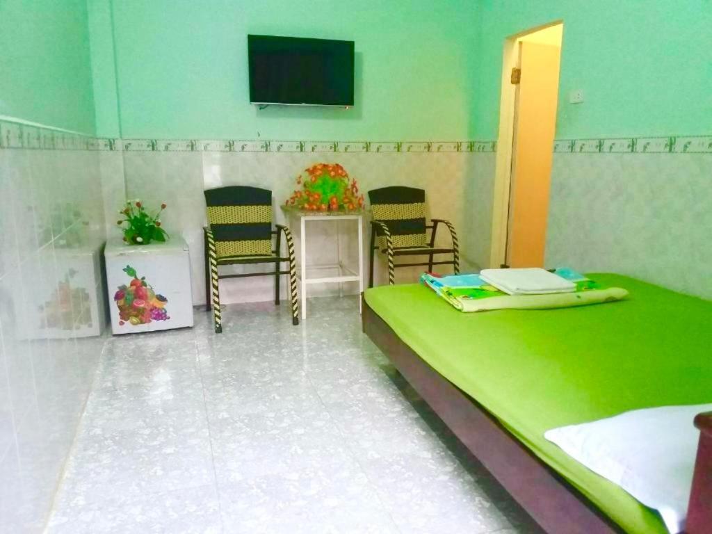 Thuy Hang Motel Long Hai Bagian luar foto